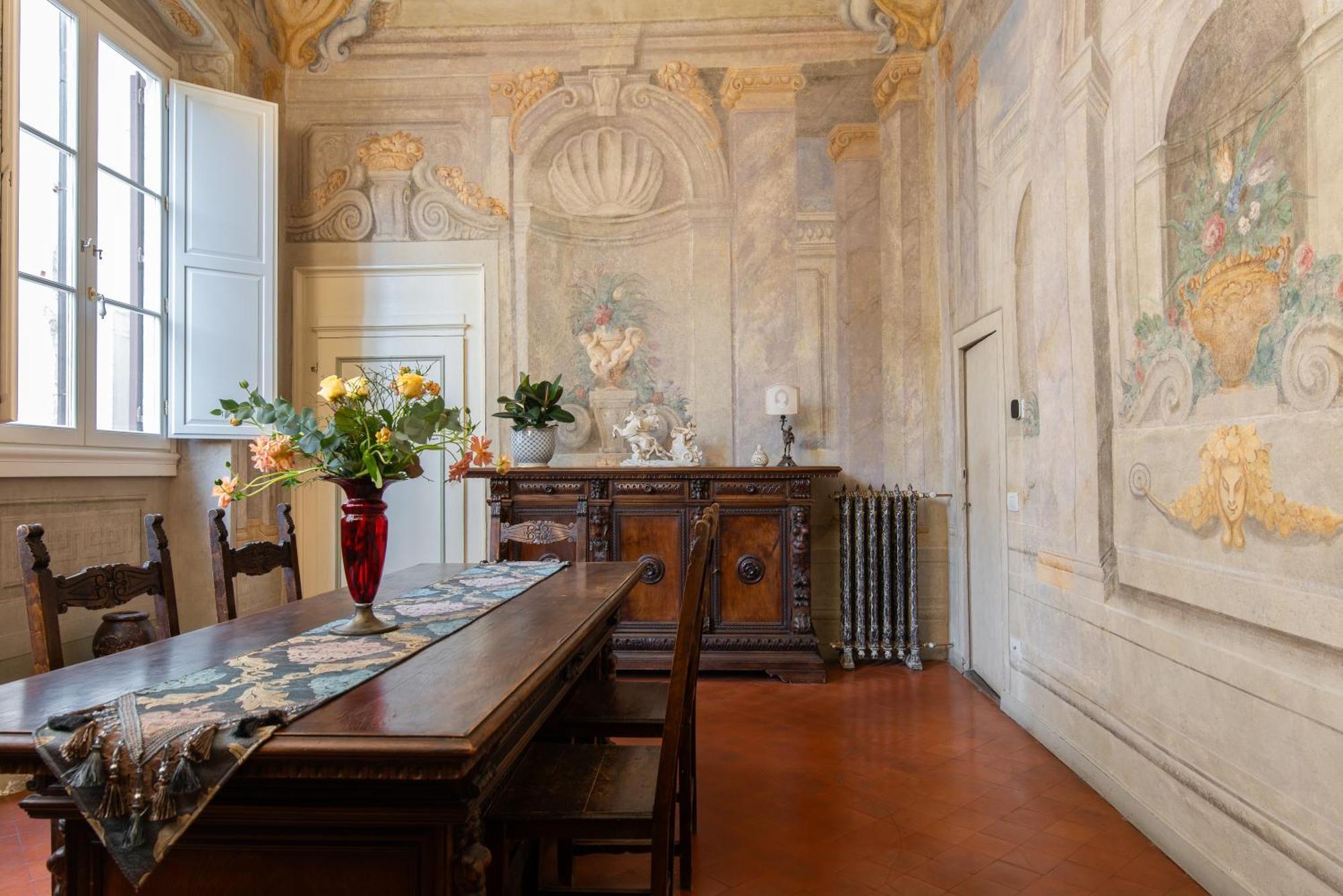 Apartamento Santo Spirito Frescoed 6 Sleeps