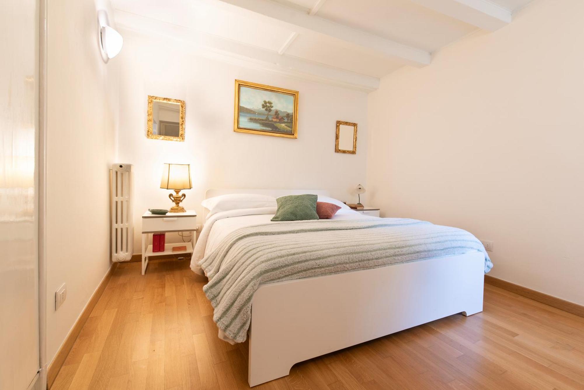 Apartamento Santo Spirito Frescoed 6 Sleeps