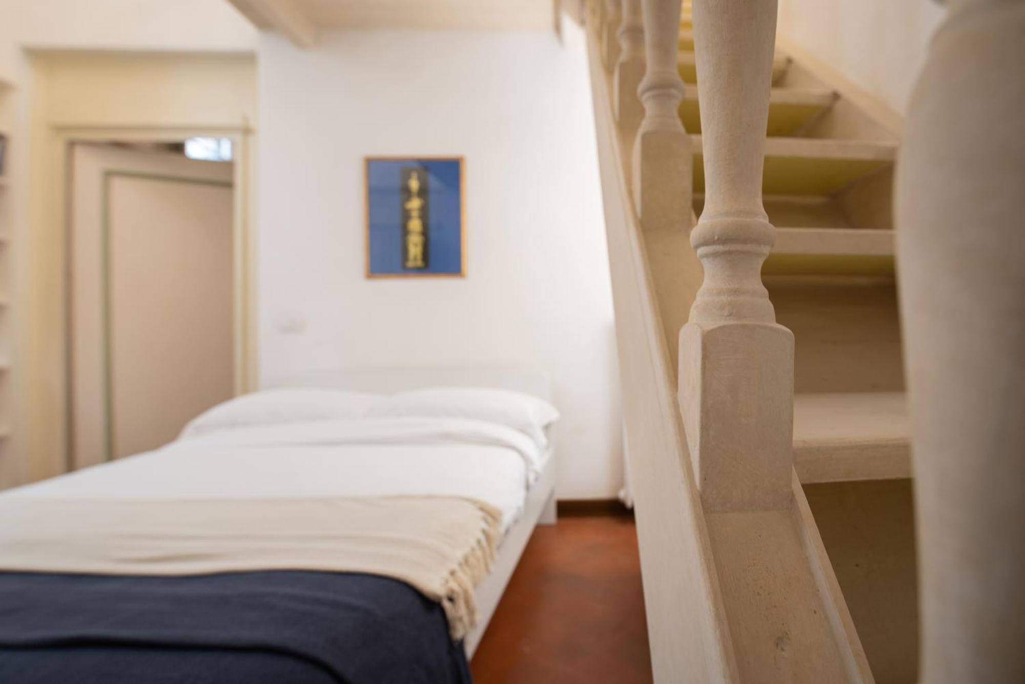 Santo Spirito Frescoed 6 Sleeps Apartamento *